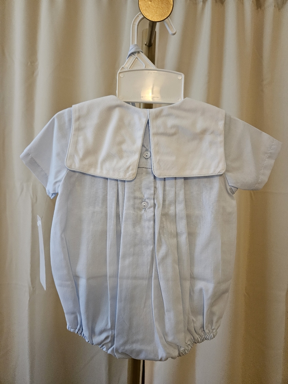 Heirloom Blue & White Train Embroidered Bubble – Petit Ami NB/3M 💙 - Picture 4 of 6